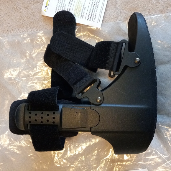 Short Fracture Boot - Picture 4 of 12